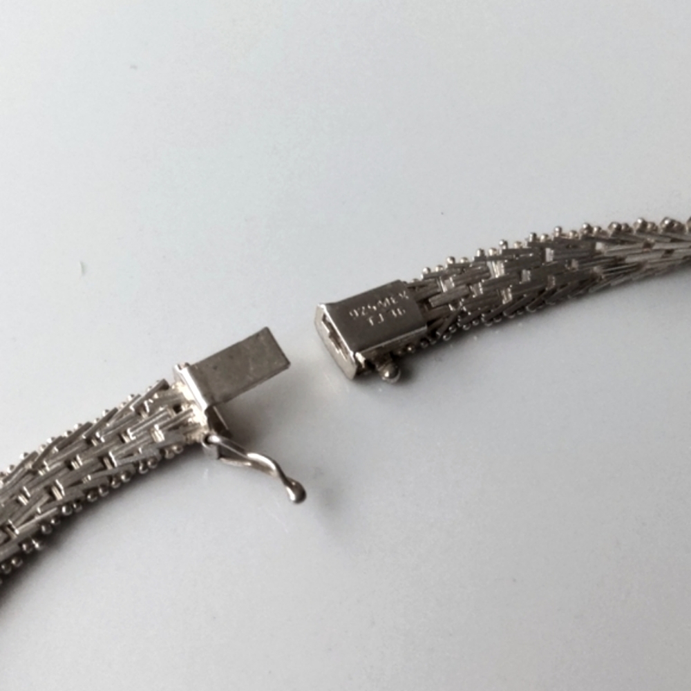 Vintage 925 sterling silver Riccio V-shape Chevron necklace - Picture 7 of 11